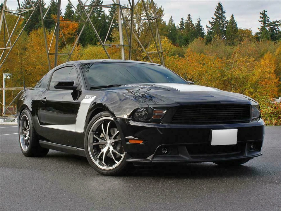 2010 Ford S197 Mustang - Image 2 of 5
