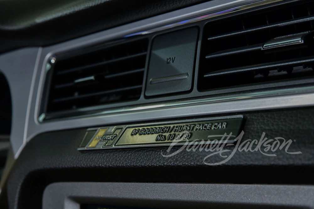 2010 Ford S197 Mustang - Image 6 of 28