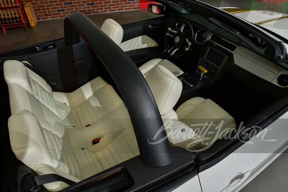 2010 Ford S197 Mustang - Image 7 of 28