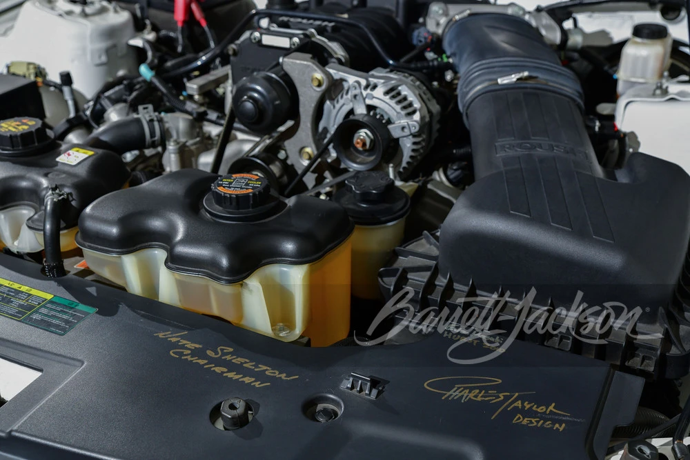 2010 Ford S197 Mustang - Image 20 of 28