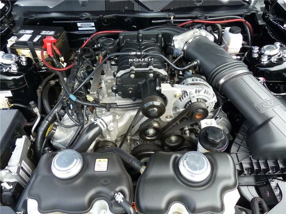 2010 Ford S197 Mustang - Image 3 of 5