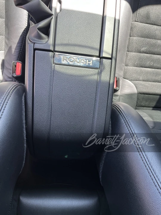 2010 Ford S197 Mustang - Image 23 of 31