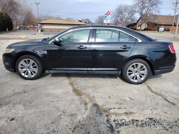 2010 Ford Taurus 6th Gen - Image 3 of 13