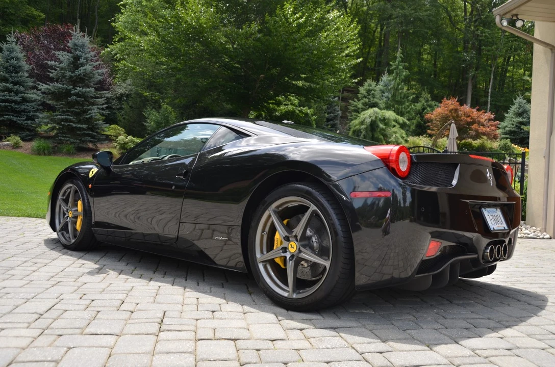 2010 Ferrari 458 Italia - Image 3 of 5