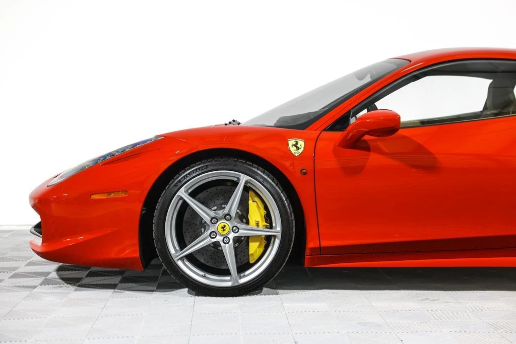 2010 Ferrari 458 Italia - Image 17 of 31