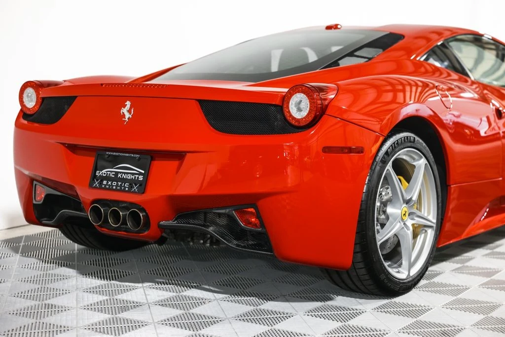 2010 Ferrari 458 Italia - Image 12 of 31