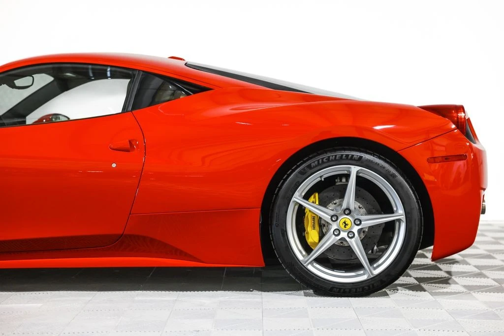 2010 Ferrari 458 Italia - Image 18 of 31