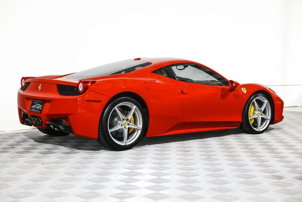 2010 Ferrari 458 Italia - Image 10 of 31