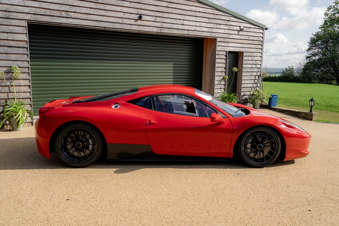 2010 Ferrari 458 Italia - Image 9 of 31