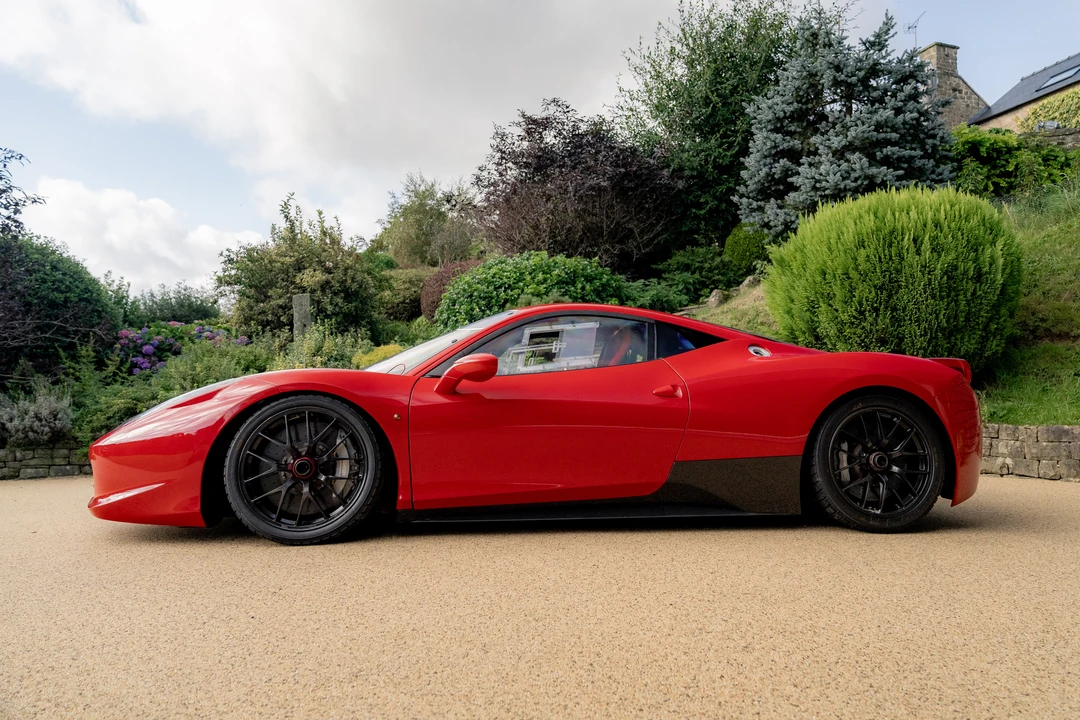 2010 Ferrari 458 Italia - Image 5 of 31