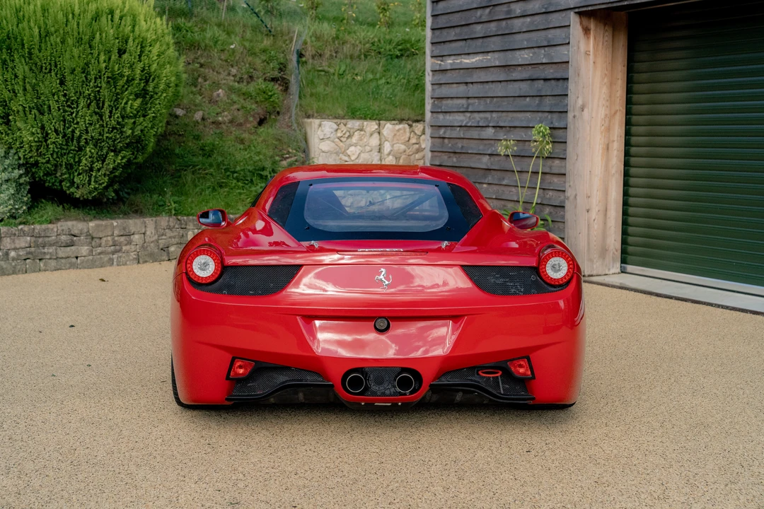 2010 Ferrari 458 Italia - Image 14 of 31