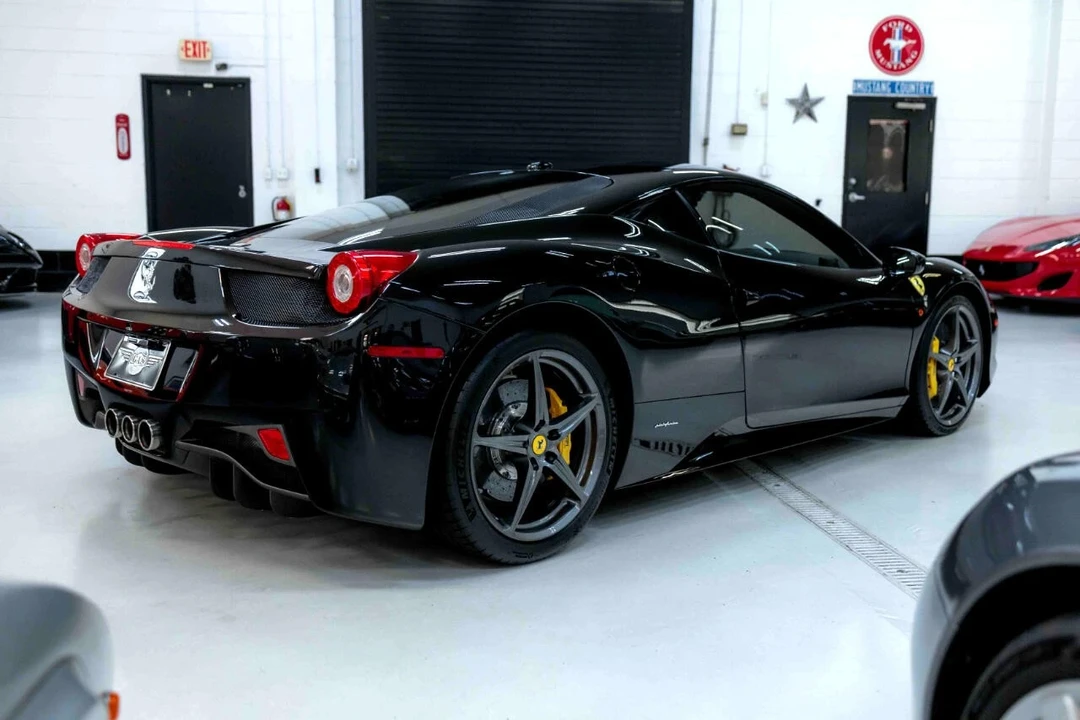 2010 Ferrari 458 Italia - Image 7 of 12