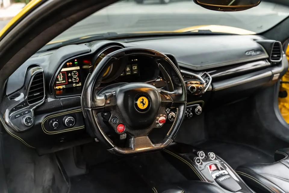 2010 Ferrari 458 Italia - Image 5 of 8