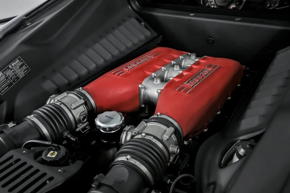 2010 Ferrari 458 Italia - Image 16 of 19