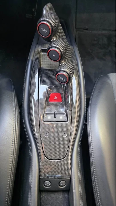 2010 Ferrari 458 Italia - Image 17 of 20