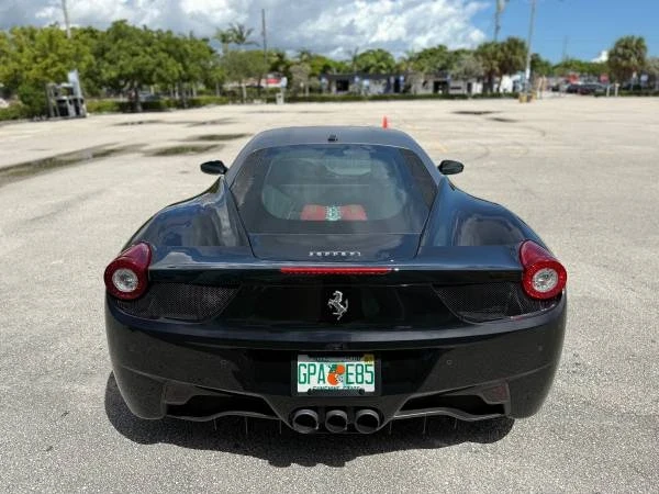 2010 Ferrari 458 Italia - Image 7 of 19