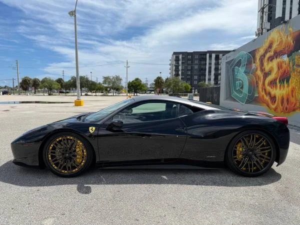 2010 Ferrari 458 Italia - Image 10 of 19