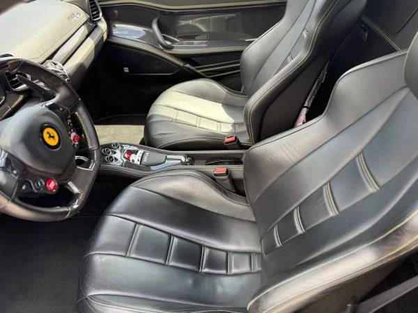 2010 Ferrari 458 Italia - Image 14 of 19