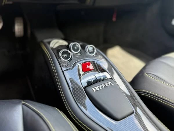 2010 Ferrari 458 Italia - Image 17 of 19