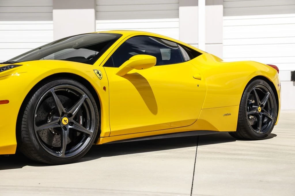 2010 Ferrari 458 Italia - Image 12 of 21