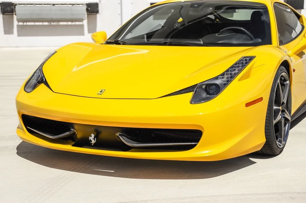 2010 Ferrari 458 Italia - Image 11 of 21