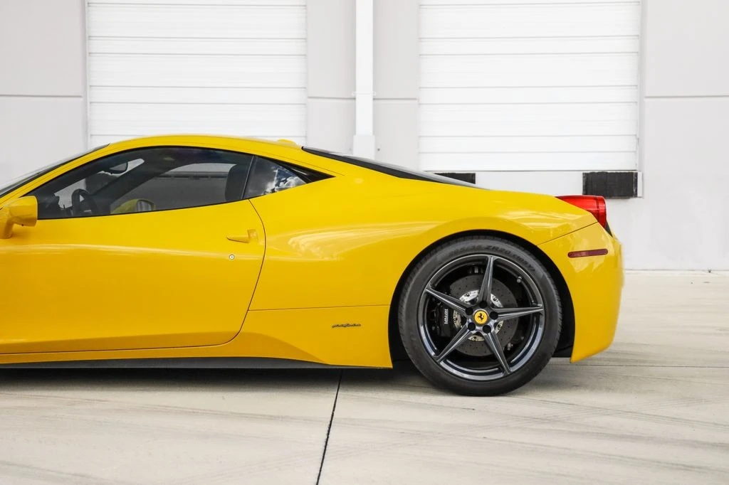 2010 Ferrari 458 Italia - Image 18 of 21