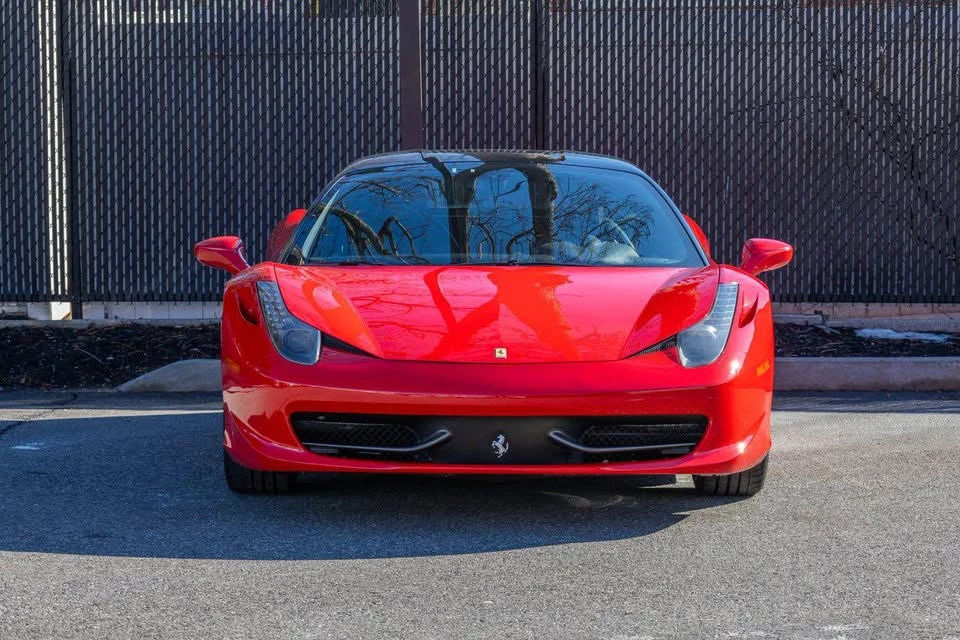 2010 Ferrari 458 Italia - Image 3 of 18
