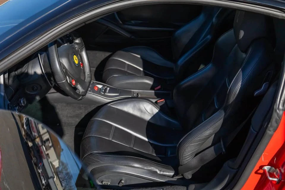 2010 Ferrari 458 Italia - Image 7 of 18