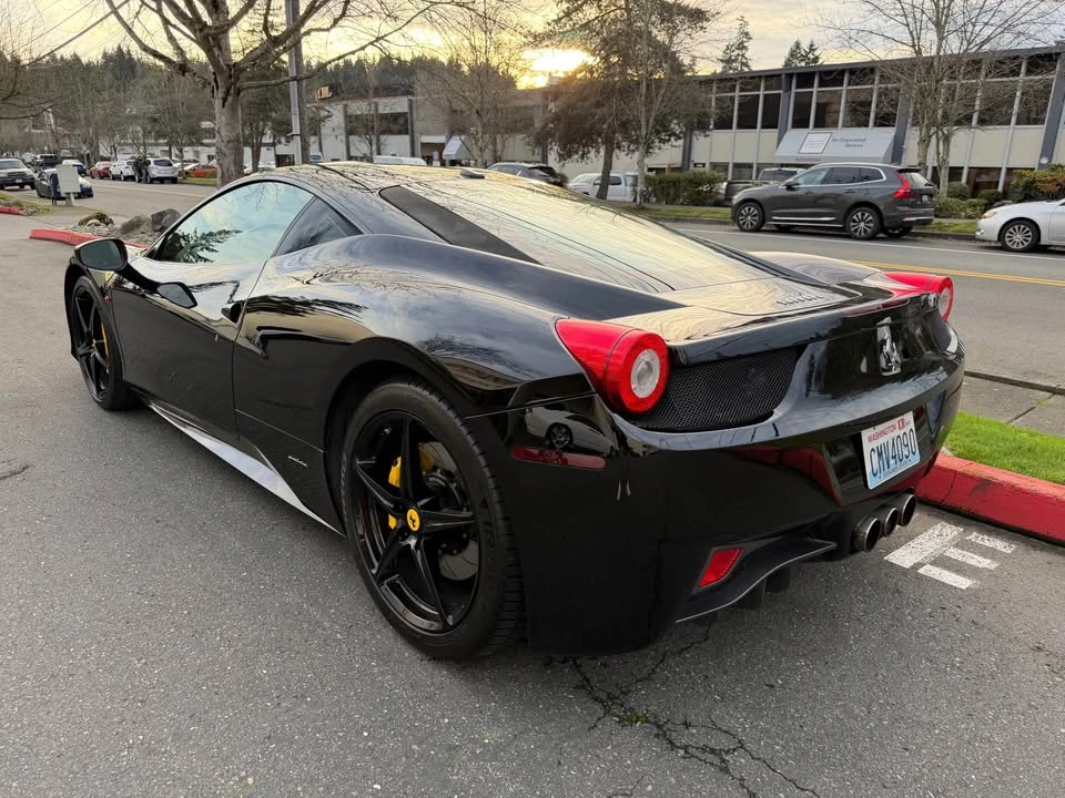 2010 Ferrari 458 Italia - Image 5 of 18