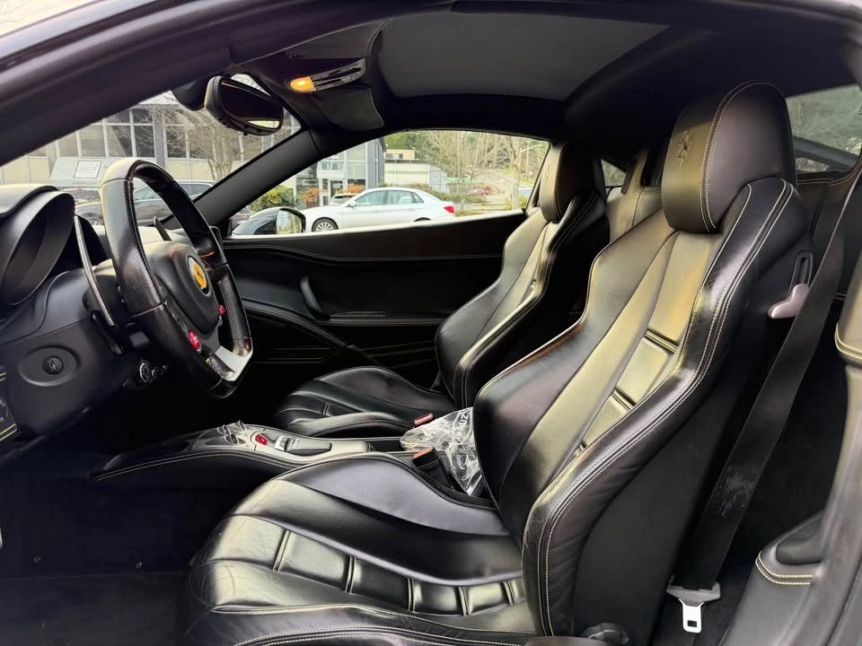 2010 Ferrari 458 Italia - Image 15 of 18
