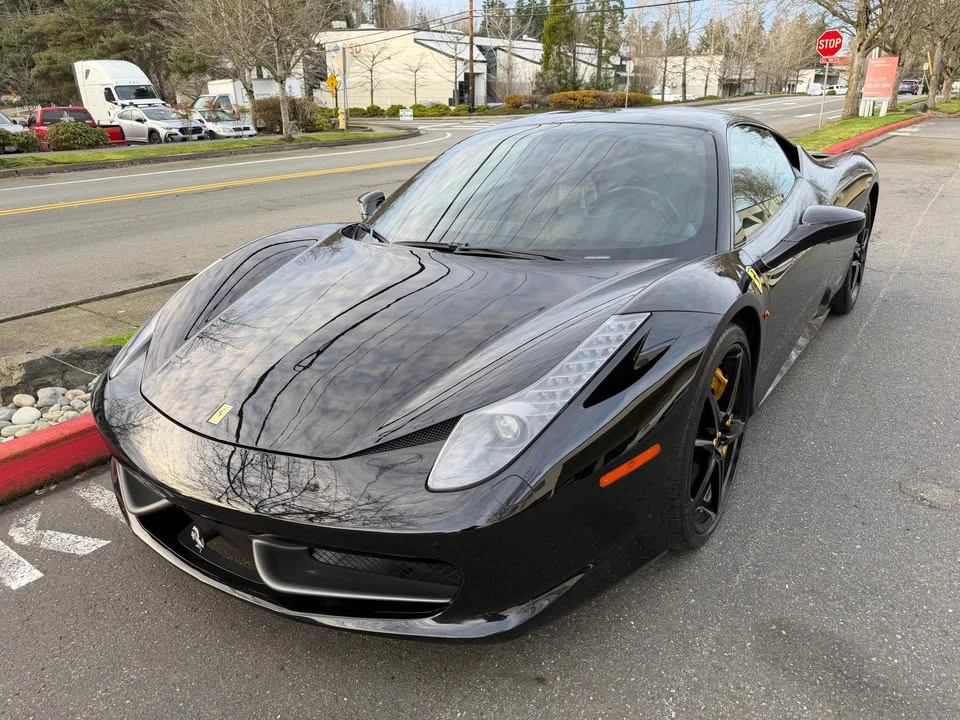 2010 Ferrari 458 Italia - Image 13 of 18