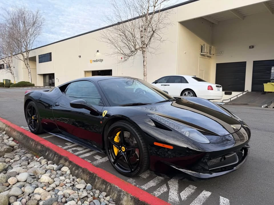 2010 Ferrari 458 Italia - Image 10 of 18