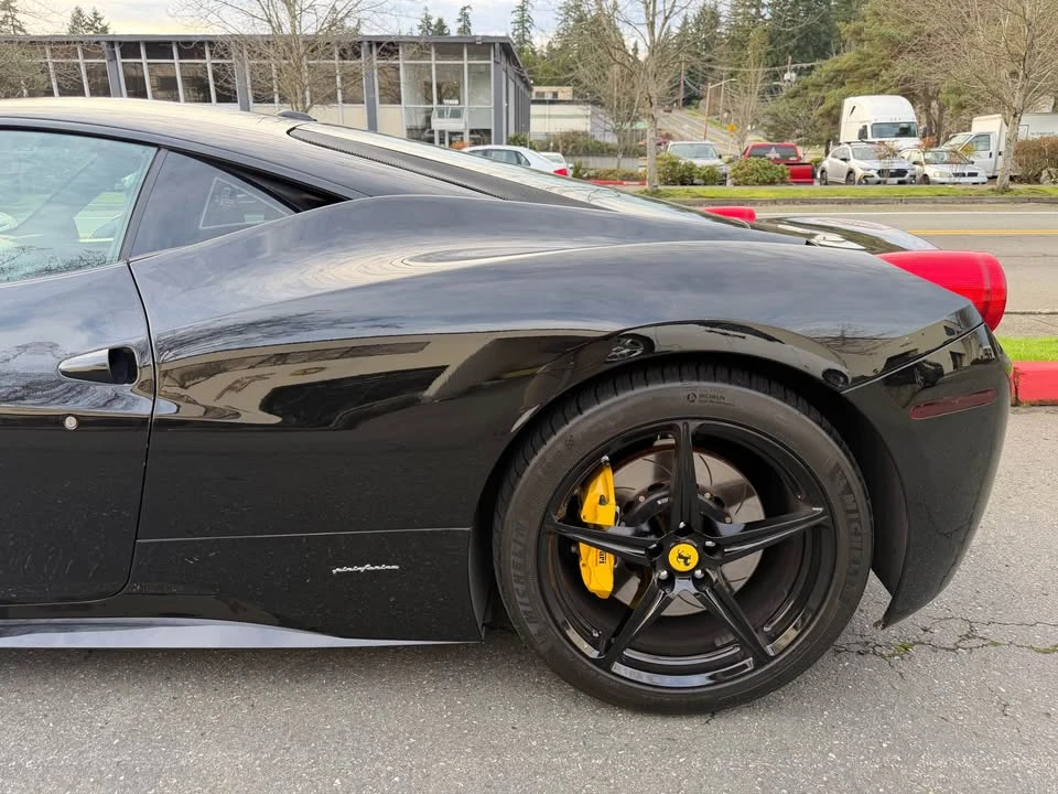 2010 Ferrari 458 Italia - Image 4 of 18