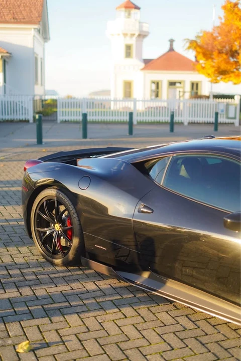 2010 Ferrari 458 Italia - Image 2 of 12