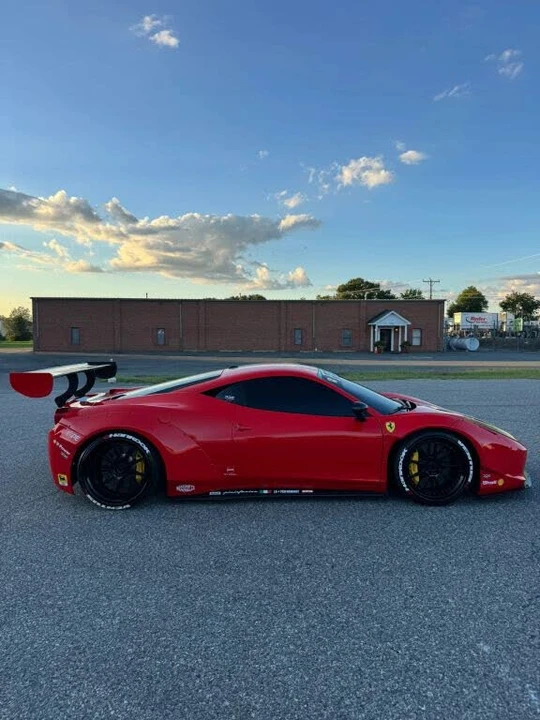 2010 Ferrari 458 Italia - Image 9 of 19