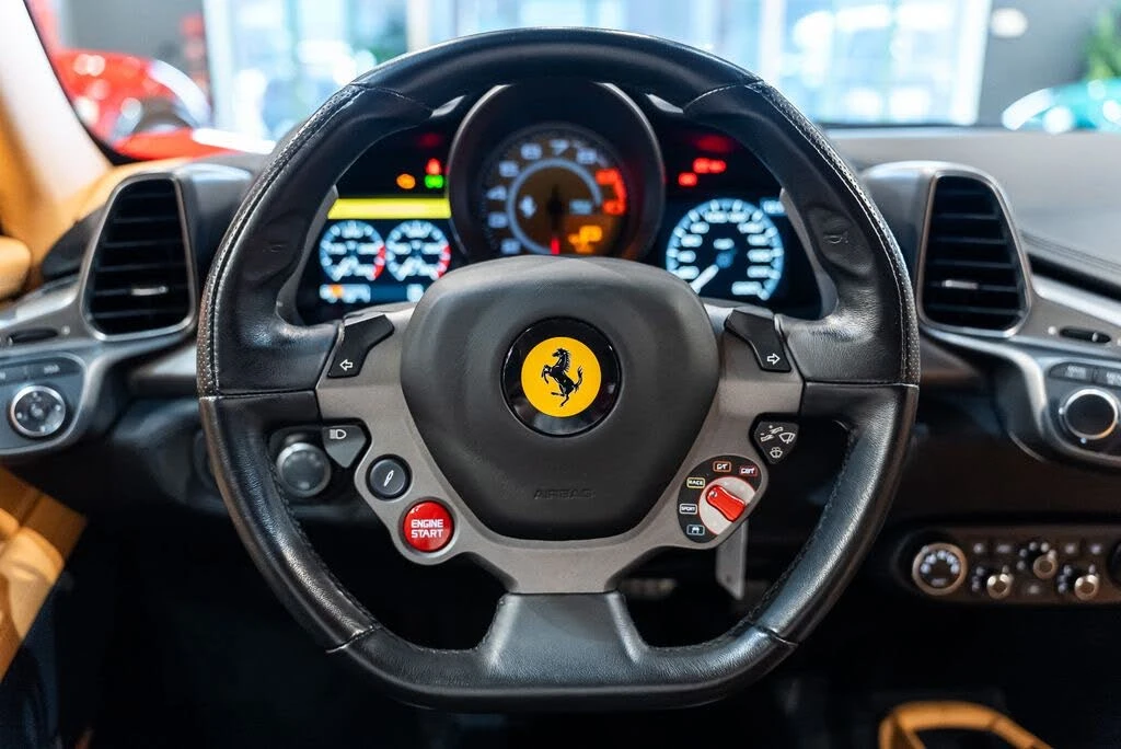 2010 Ferrari 458 Italia - Image 5 of 31