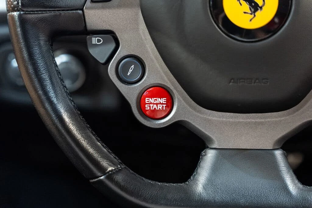 2010 Ferrari 458 Italia - Image 28 of 31