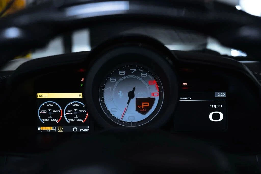 2010 Ferrari 458 Italia - Image 18 of 23