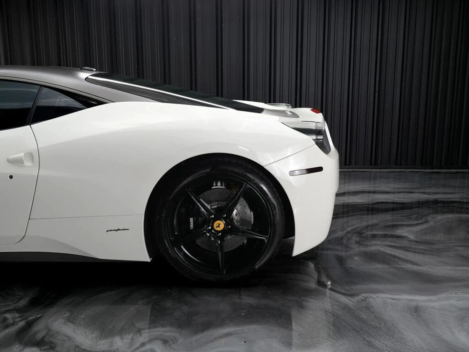 2010 Ferrari 458 Italia - Image 8 of 23