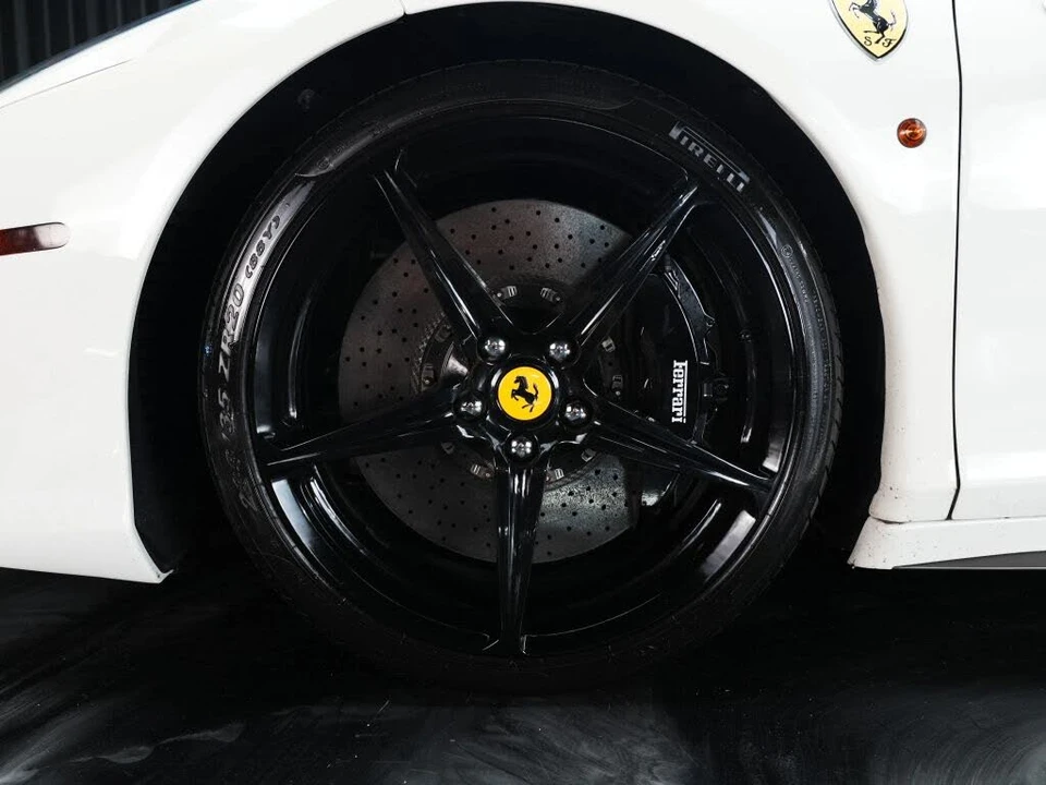 2010 Ferrari 458 Italia - Image 9 of 23