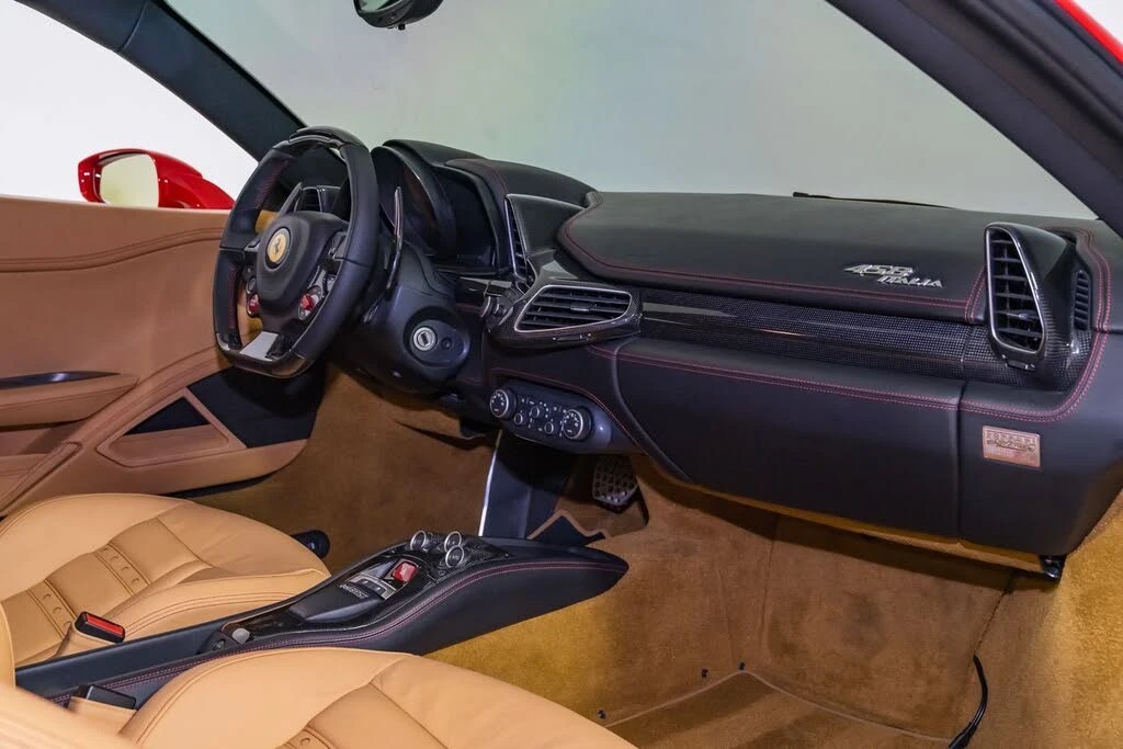 2010 Ferrari 458 Italia - Image 26 of 31