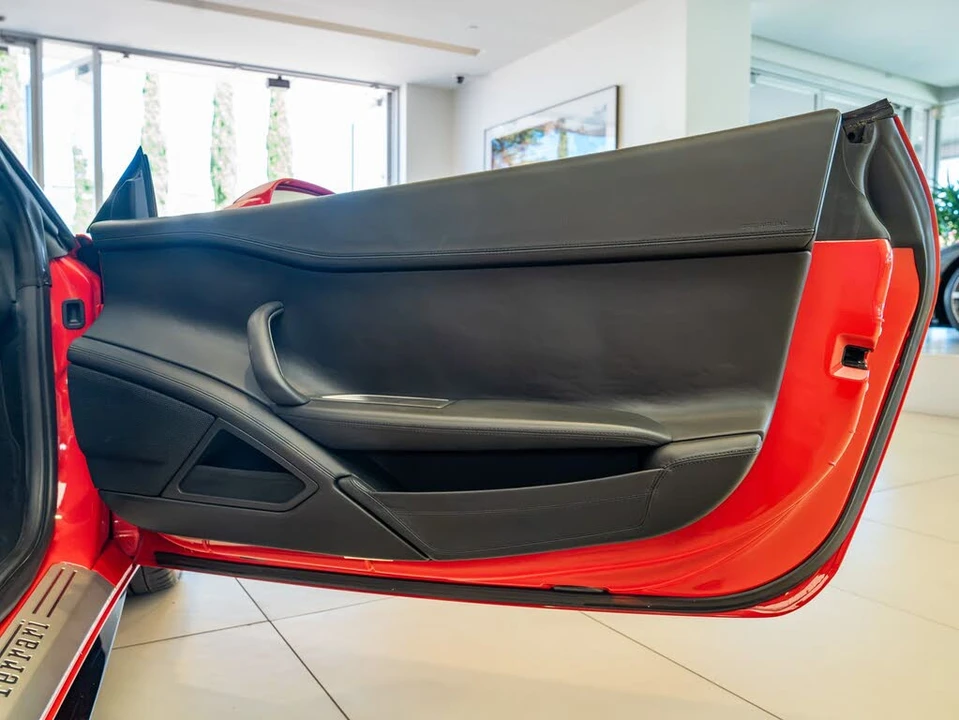 2010 Ferrari 458 Italia - Image 21 of 25