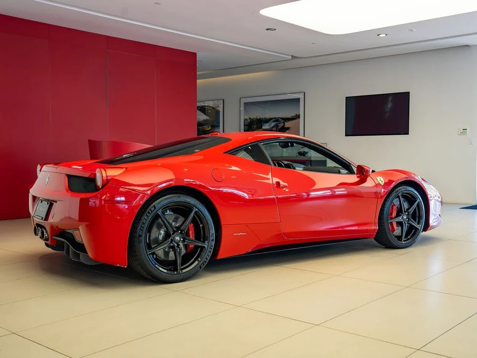 2010 Ferrari 458 Italia - Image 6 of 25
