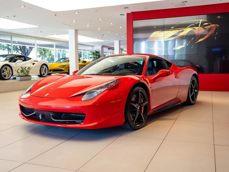 2010 Ferrari 458 Italia - Image 4 of 25