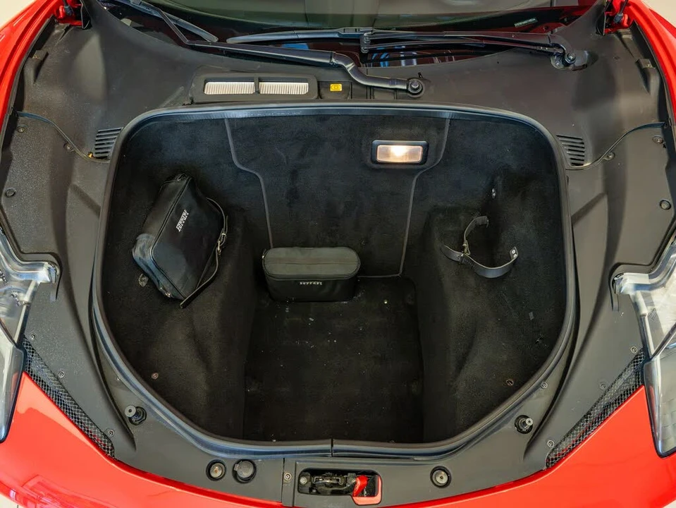 2010 Ferrari 458 Italia - Image 22 of 25