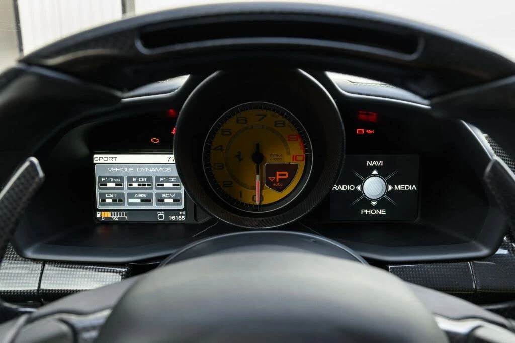 2010 Ferrari 458 Italia - Image 29 of 31