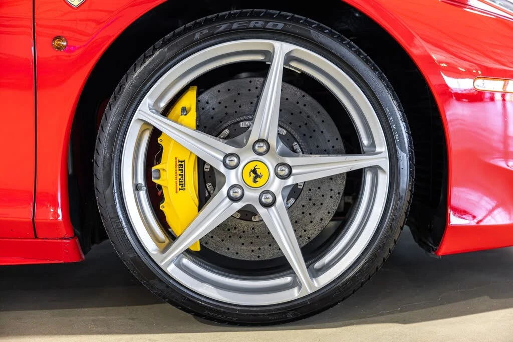 2010 Ferrari 458 Italia - Image 27 of 31