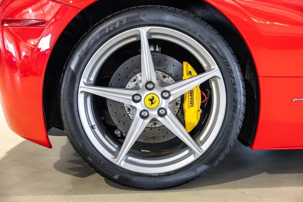 2010 Ferrari 458 Italia - Image 26 of 31