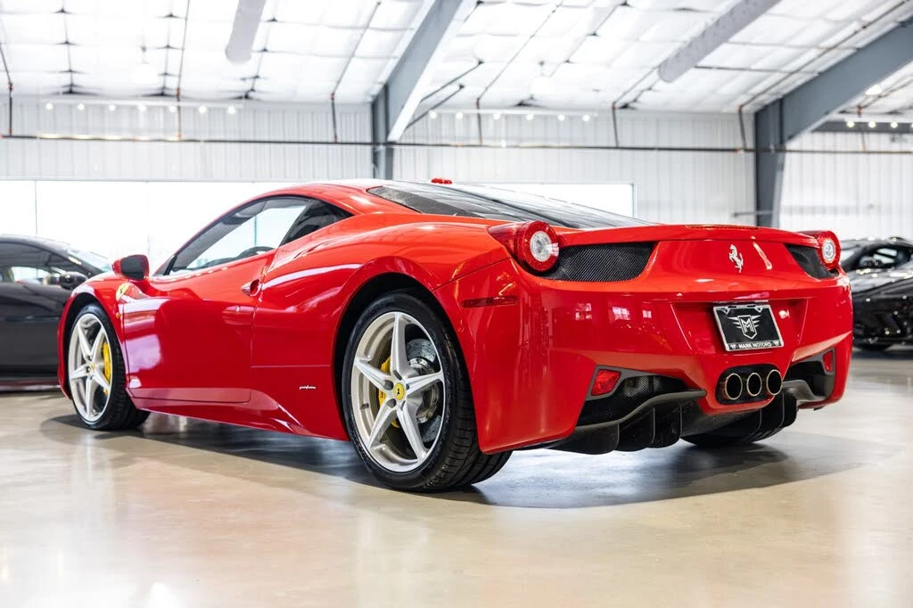2010 Ferrari 458 Italia - Image 4 of 31