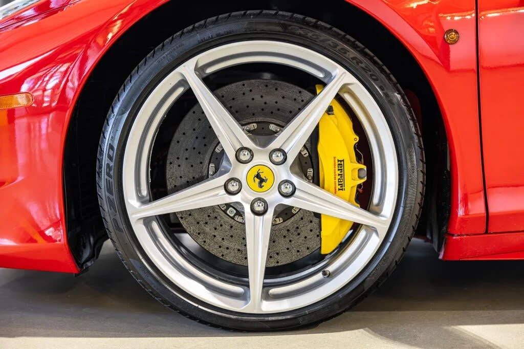 2010 Ferrari 458 Italia - Image 24 of 31